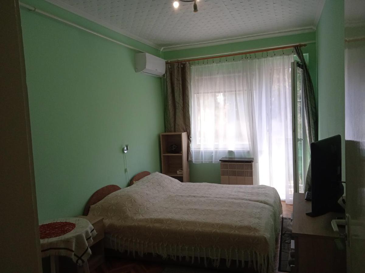 Balaton-Lak Apartmanhaz シオーフォク エクステリア 写真